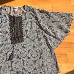 Maggie Barnes for Catherine’s Flutter Sleeve Top